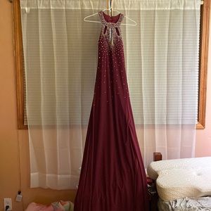 Size 4 Burgundy Prom Dress